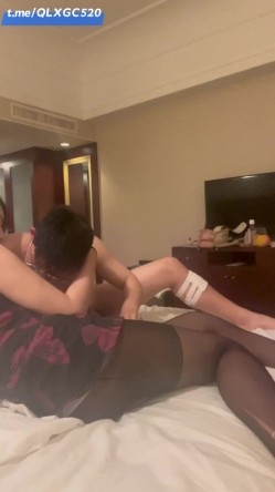 超极品高颜值名媛范TS米粒 天使容颜 模特身材 攻守兼备 约炮各路大屌哥 各种花活 简直骚爆 截图15