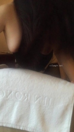 付费私密良家换妻交流群内部狼友分享视图  邀请年轻单男干成熟姐姐太疯狂了 截图10