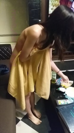 贵在真实！大神拿捏征服运输业老板千金美腿身材苗条车震酒店各种调教啪啪内射全程露脸国语对白 截图9