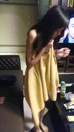 贵在真实！大神拿捏征服运输业老板千金美腿身材苗条车震酒店各种调教啪啪内射全程露脸国语对白 截图11