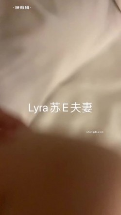 大神玩的是真花，【苏城主（苏E夫妻）】太爽了，多P，3P，交友换妻，老婆长得也相当好看 截图8