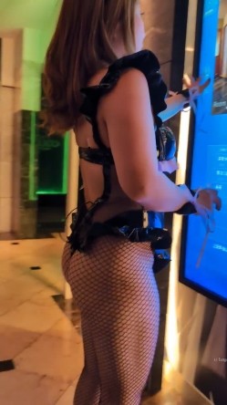 【巨乳肥臀人妻】，NTR绿帽网黄【kamenyuimama】订阅福利，调教熟女妻子，招嫖群P露出 截图7