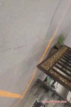 经典达叔涂鸦街射大全，公交、地铁、超市、商场、电梯尾随美女打飞机对她背射 截图5