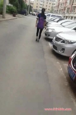 经典达叔涂鸦街射大全，公交、地铁、超市、商场、电梯尾随美女打飞机对她背射 截图11