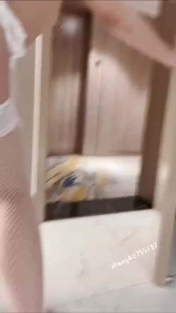 推特网红苏州昆山极品NTR夫妻【泣妻器骑】私拍乱斗，外柔内骚长腿翘臀找单男3P前后夹击极度反差 截图6