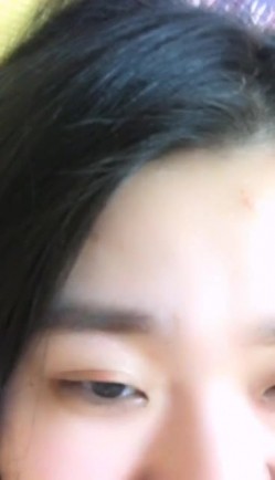 素颜美女露脸跟男友激情啪啪，近距离展示精湛口技，多体位无套啪啪，直接射在她的逼毛上看表情很享受 截图6