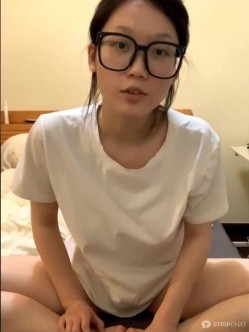 【宝藏女孩~巨乳大美女】，Cassie-123W，人气超高 截图9