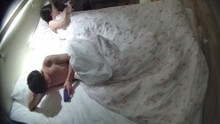 大学民宿 乳晕很大的气质小姐姐 凌晨开房 关灯啪啪 皮肤白皙透亮 截图16
