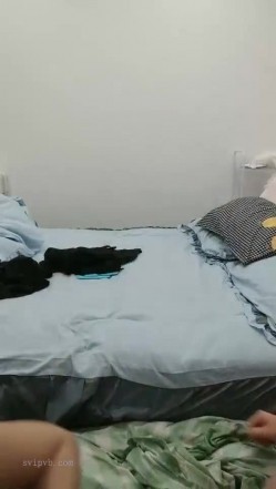 极品高颜冷艳御姐，反差小妈感女主播「金刚护撸娃」「小奶猫」密码房激情淫语撩骚，和姐妹下海大秀，互舔互口 截图1