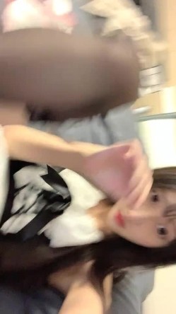 【0咕噜0】近期全网下海最极品青春漂亮的女神，偶像明星般的9分顶级颜值，大大的眼睛炯炯有神 高挑的身材 截图4