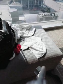 高颜值S级身材反差拜金网红美女空姐冰儿兼职模特被有钱老板包养自拍各种不雅视频 截图15