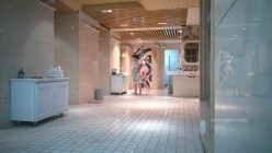 国内『温泉会所』贴脸偷拍沐浴更衣泳池戏水 超多美女良家少妇近距离接触 截图2