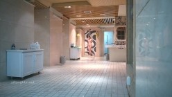 国内『温泉会所』贴脸偷拍沐浴更衣泳池戏水 超多美女良家少妇近距离接触 截图11