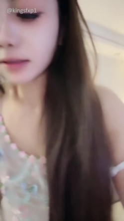 纯情小少妇【希兮】全程露脸自慰 吃鸡啪啪 后入好猛 魅惑尤物 手指掰开阴唇 按摩刺激阴蒂 高潮喷水 截图5