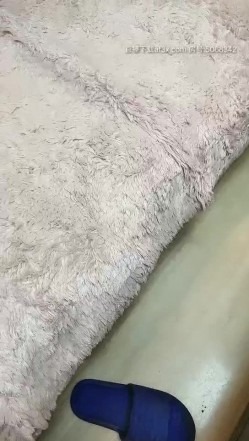 表姐今天醉酒性欲超强 和哥们3P轮操她 内射干好几炮 前怼后操好爽 房间客厅卫生间四处留下性爱印记 截图10