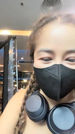重磅，火爆健身尤物，【健身桃桃】，高端场会牛郎嗑药操喷，欲望得到了充分释放，水不停，被操的高潮好多次 截图10