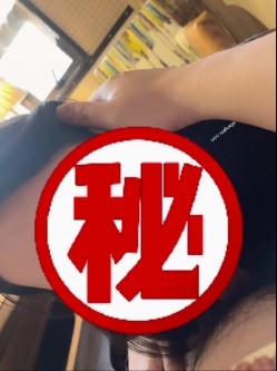 【终极调教另类性爱】绿帽调教天花板『J神』最强私拍今日三人泡澡3P潮喷3次小母狗 高潮七次 高清1080P原版 截图8