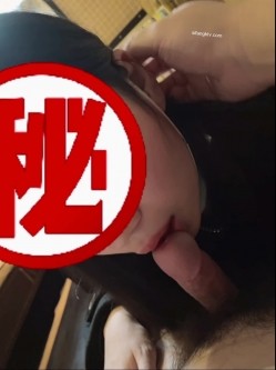 【终极调教另类性爱】绿帽调教天花板『J神』最强私拍今日三人泡澡3P潮喷3次小母狗 高潮七次 高清1080P原版 截图10