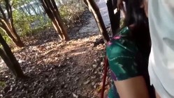 被美女阿姨拉着到山上，脱掉裤子就含住我的大鸡巴 阿姨这口活不得不赞，真的是太爽了，仔细听对白！ 截图5