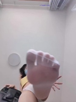 重度M属性母猪【崔小蕾】喝尿鼻环白眼PAPA鼻环捆绑调教啪啪 截图15