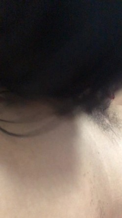 西安夫妻、八字奶人妻做爱像杀猪一样，又浪又爱做，被艹得嘶声歇底 截图5