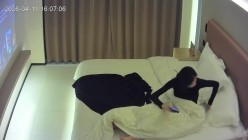 多彩大学城 极品小美女的偷情全集 剧情对白极度炸裂 美女叫声销魂索命 更多进帖子里看描述 截图2