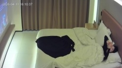 多彩大学城 极品小美女的偷情全集 剧情对白极度炸裂 美女叫声销魂索命 更多进帖子里看描述 截图3