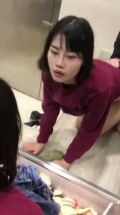 最新网罗全网国产镜前啪啪性爱甄选 ️镜前站操极品丰臀女友 啪啪壮烈撞击干的骚货嗷嗷浪叫 截图5