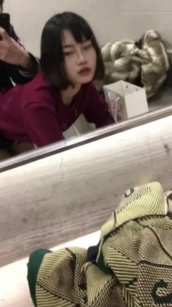 最新网罗全网国产镜前啪啪性爱甄选 ️镜前站操极品丰臀女友 啪啪壮烈撞击干的骚货嗷嗷浪叫 截图6