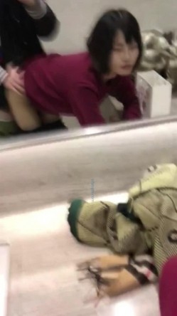 最新网罗全网国产镜前啪啪性爱甄选 ️镜前站操极品丰臀女友 啪啪壮烈撞击干的骚货嗷嗷浪叫 截图8