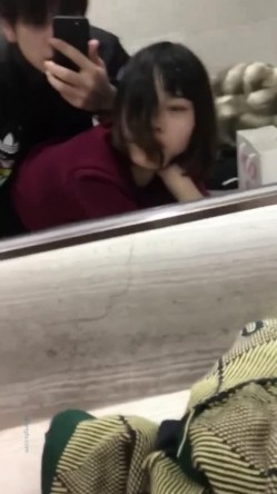 最新网罗全网国产镜前啪啪性爱甄选 ️镜前站操极品丰臀女友 啪啪壮烈撞击干的骚货嗷嗷浪叫 截图12