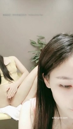 两个清纯无比的姐妹花，完美苗条的身材，两个绝世蜜臀，期待土豪开发搞双飞，妹妹一定是被人操多了，洞口大得像黑洞 截图11
