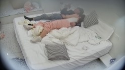 公寓酒店 一对纹身社会人儿情侣 女人一听要操逼 脱裤子的动作急切而生疏 最后被射一肚子 截图1