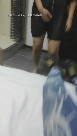 东北小老弟探妓窝炒股为由偸拍3月28连续肏3炮全是大骚货各有优点呻吟声一流对白淫荡“哎呀妈呀舒服啊给我弄高潮了” 截图3