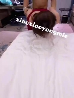 推特极品淫妻【小肥羊不是羊】订阅福利，喜欢不同的陌生男人，约单男3P口爆吞精，极度反差 截图5