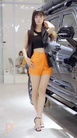 车展短裙长腿性感特写 截图5