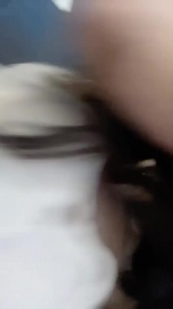 天啦噜！这么漂亮的才女也下海了，女神声音好甜美，一双美腿搭配黑丝，【弹吉他清唱】都这么好听，让我忘了自己在看黄博 截图4