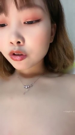 新人，小仙女下海，非常骚，【叛逆小姐】，短发美女挺会玩，掰开屄里湿漉漉，翘臀撅起来的刹那 截图14