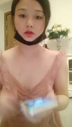 高颜值气质少妇露脸情趣内衣大奶肥臀诱惑，自慰骚逼特写呻吟，精彩不要错过第二弹 截图7