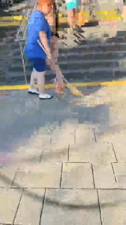 乌克兰的美女大集结，【户外挑战者】，户外海滩，土豪大佬的性福生活，绝色美女风骚撩人，男人的梦想生活就在眼前 截图6