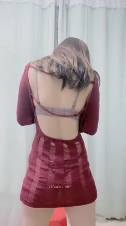 性感骚【l am your queen】最让人心猿意马的状态，魂都要被他勾走了，极品难得必须来一管！ 截图5