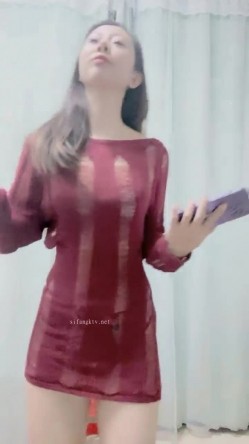 性感骚【l am your queen】最让人心猿意马的状态，魂都要被他勾走了，极品难得必须来一管！ 截图6