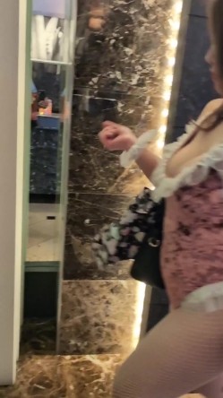 【巨乳肥臀人妻】，NTR绿帽网黄【kamenyuimama】订阅福利，调教熟女妻子，招嫖群P露出 截图16