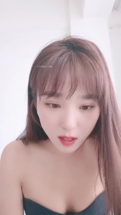 核弹！校花被干了~20小时~【杨洋小妹妹】无套啪啪~吞精~ 截图9