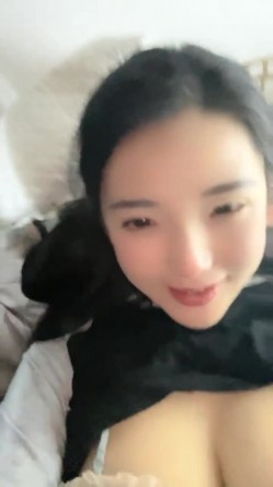 重磅推荐！苏州G奶校花，真实可约，【大二学妹】尺度升级，第一次玩跳蛋，馒头逼，看了让人眼馋不已 截图6