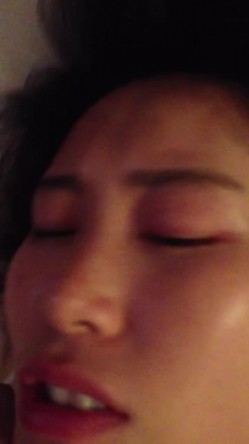 【经典流出】极品骚情良家少妇啪啪的日常流出，各式制服诱惑，口技一流 截图16