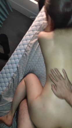 人生赢家PUA高手风流大神【皇子哥】征服玩肏美丽人妻少妇~主动听话经验丰富干B干嘴各种搞非常激情 截图11