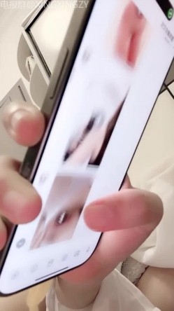极品御姐【苏晴】魔鬼身材~蜜臀柳腰 道具自慰高潮不断超会喷 超过瘾 截图2
