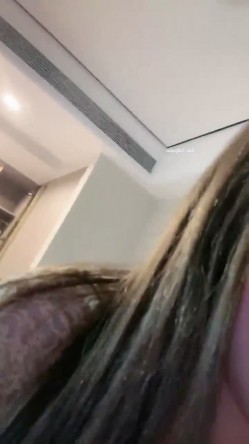 G奶校花~20小时~【小初恋】，清纯指数极高，年龄看着不大这对大奶子真是惊人 截图12