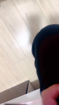 剧情演绎：广西小伙子下药强操精神小妹，对白精彩刺激，肉戏直接大屌无套狂操！ 截图5